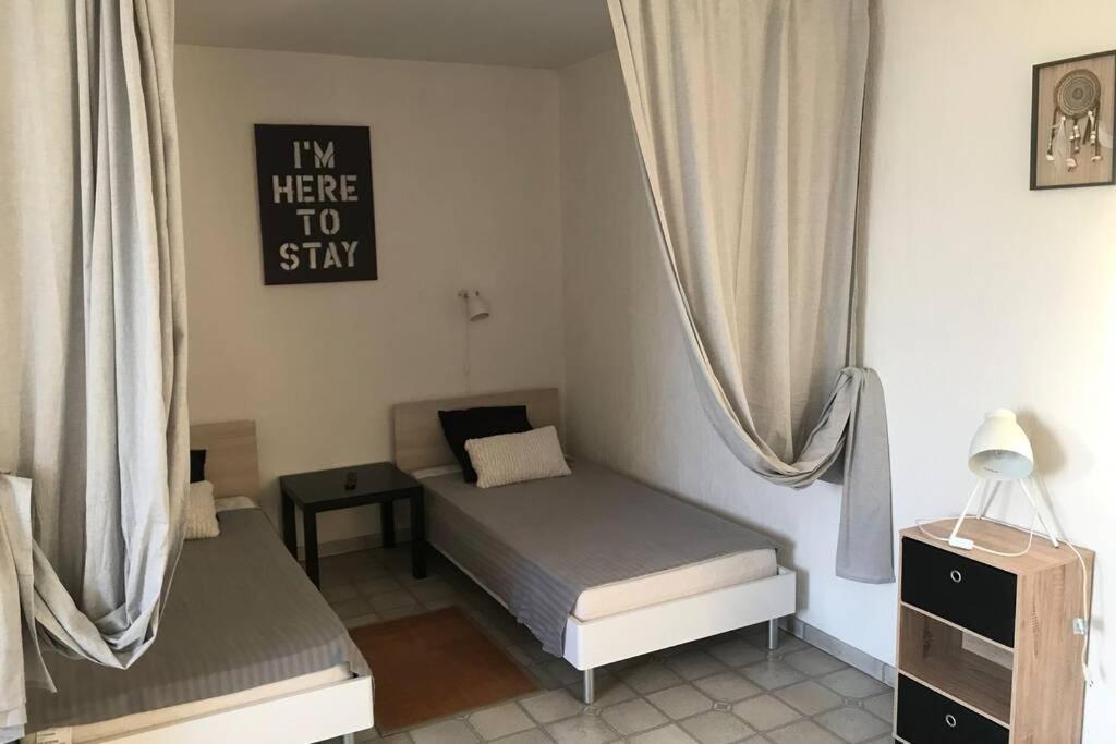 studio meublé classé 2 étoiles - 30m² Gréoux-les-Bains Exterior foto
